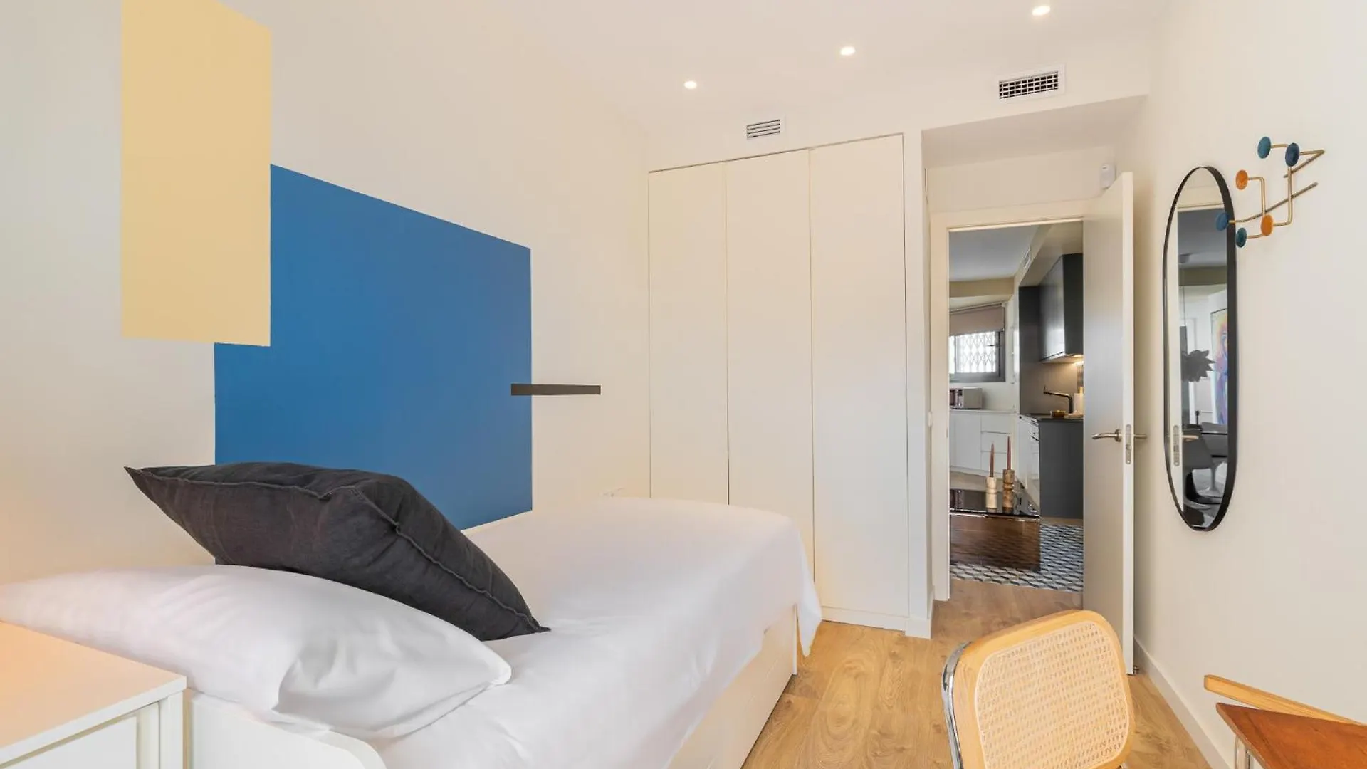 Sagrada Familia Apartment By Olala Homes Barcelona Spain